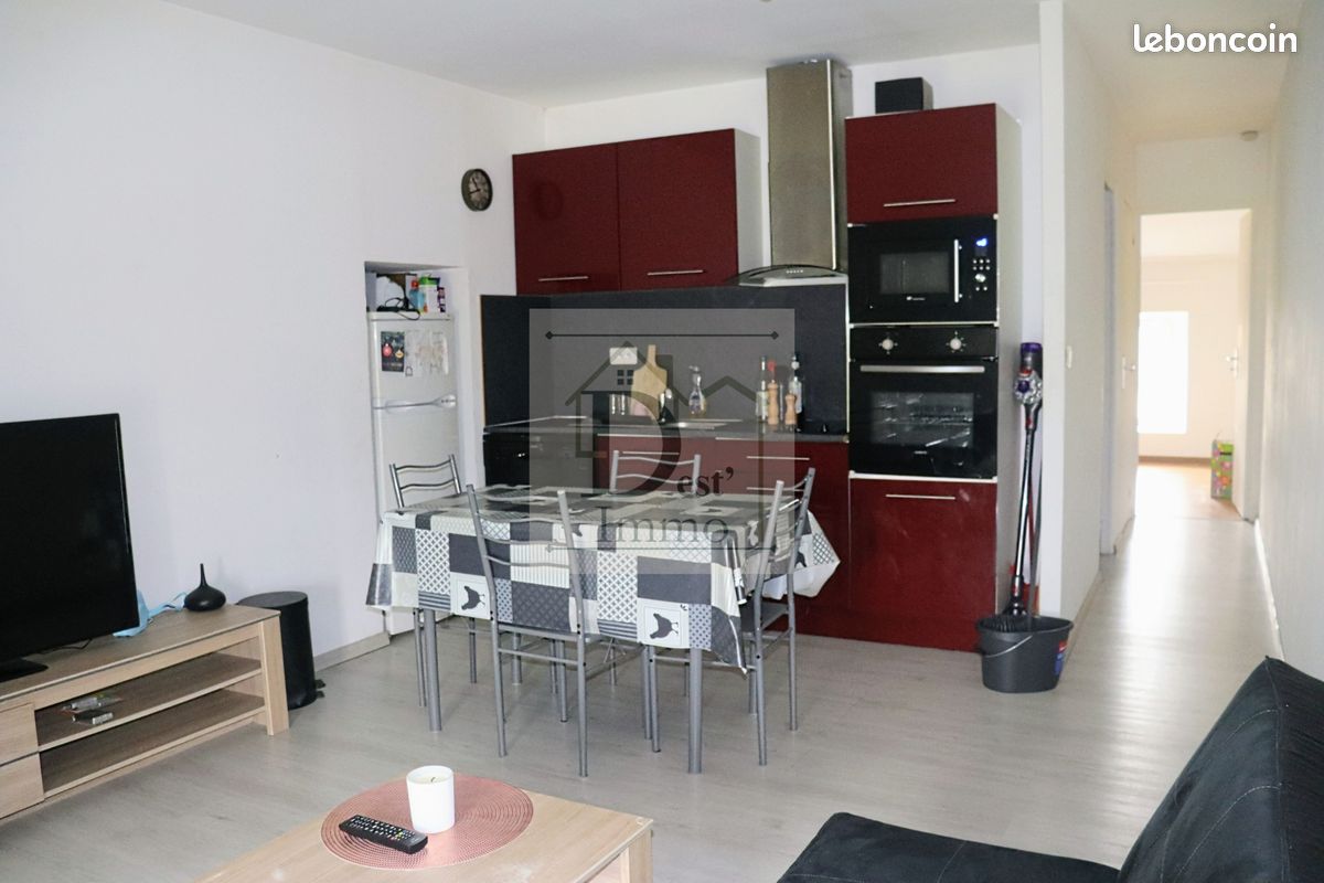 Appartement 2 pièces 36 m² · à Rochechouart · 36 m² · 480 €