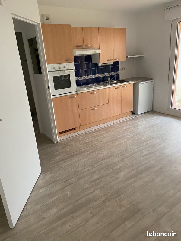 Appartement 1 pièce 22 m² · à Billère · 22 m² · 420 €/mois