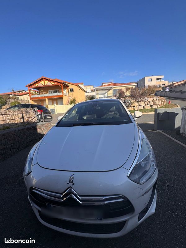 Ds5 sport chic 163cv hdi (image 1)