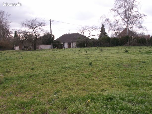 Terrain ESTIVAREILLES