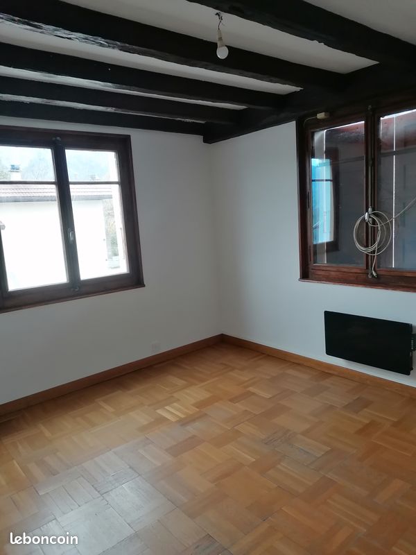 Appartement 3 pièces 70 m² · à Marnaz · 70 m² · 750 €/mois