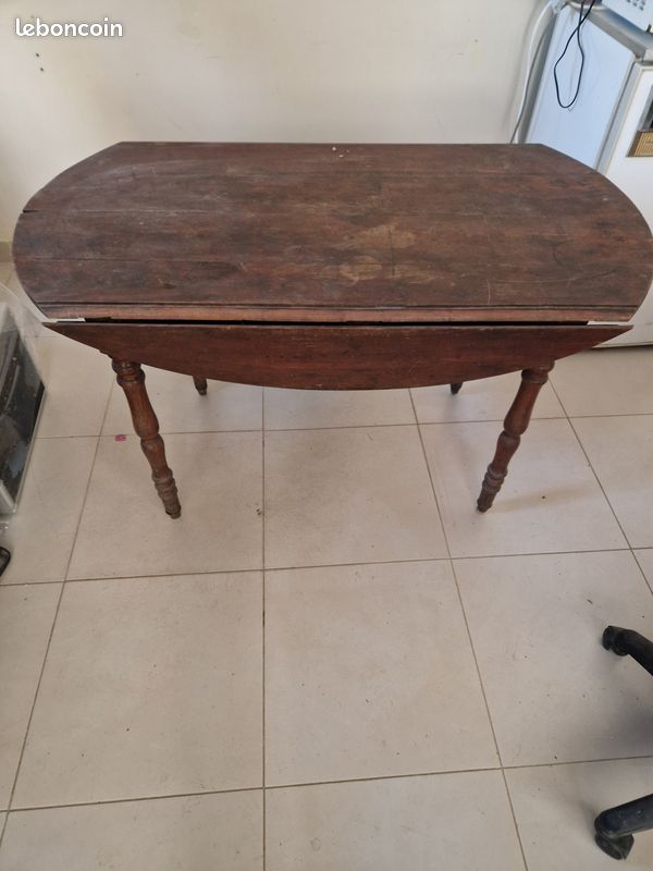 Table ronde (image 1)