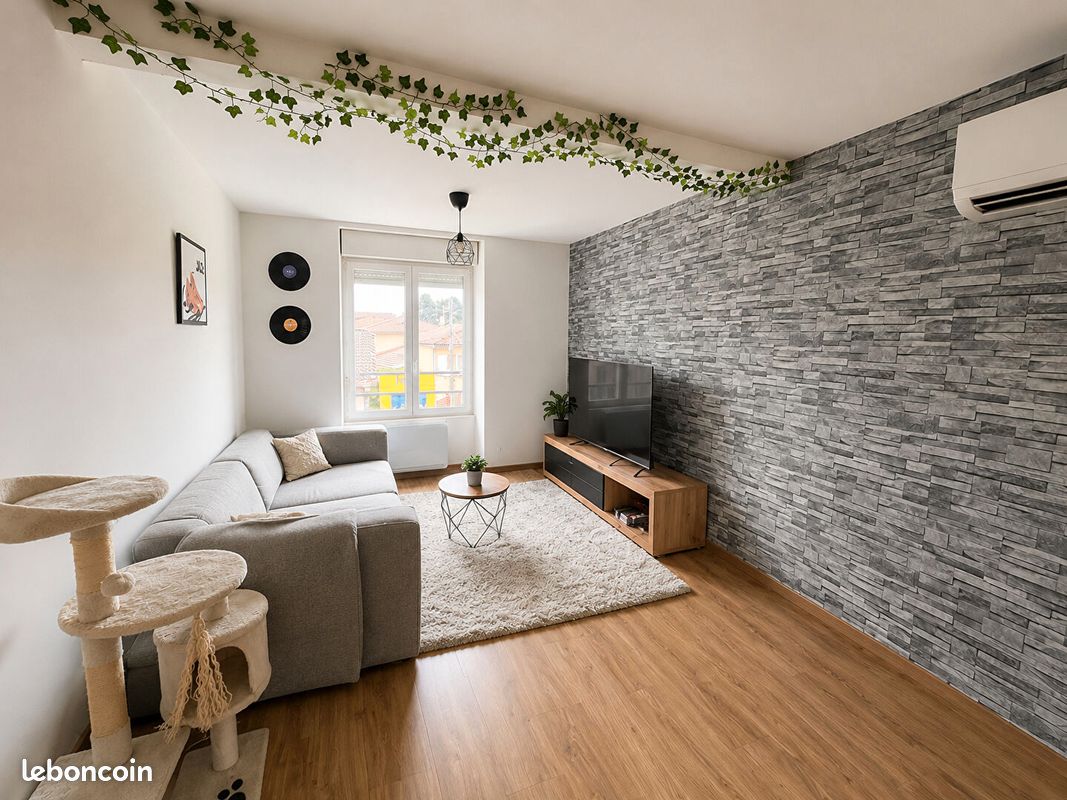 Appartement 2 pièces 49 m² · à Chazelles-sur-Lyon · 49 m² · 470 €