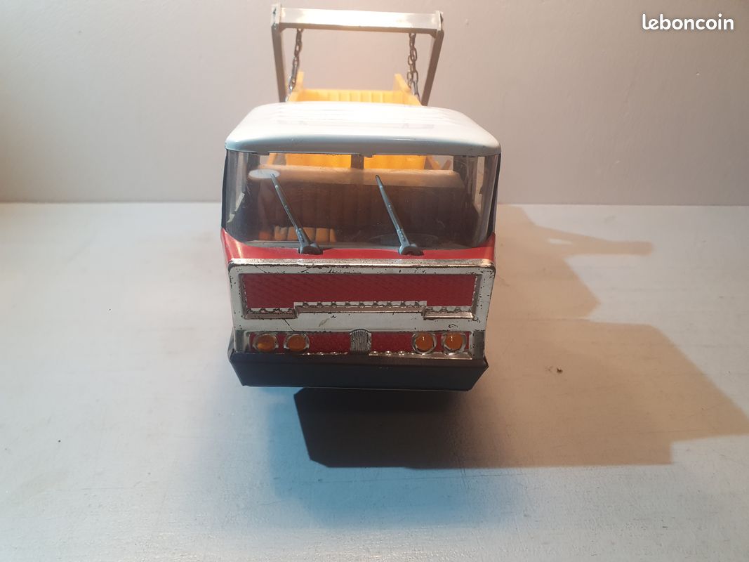 CAMION BENNE BASCULANTE Bernard joustra réf 2850 filoguide sans boite