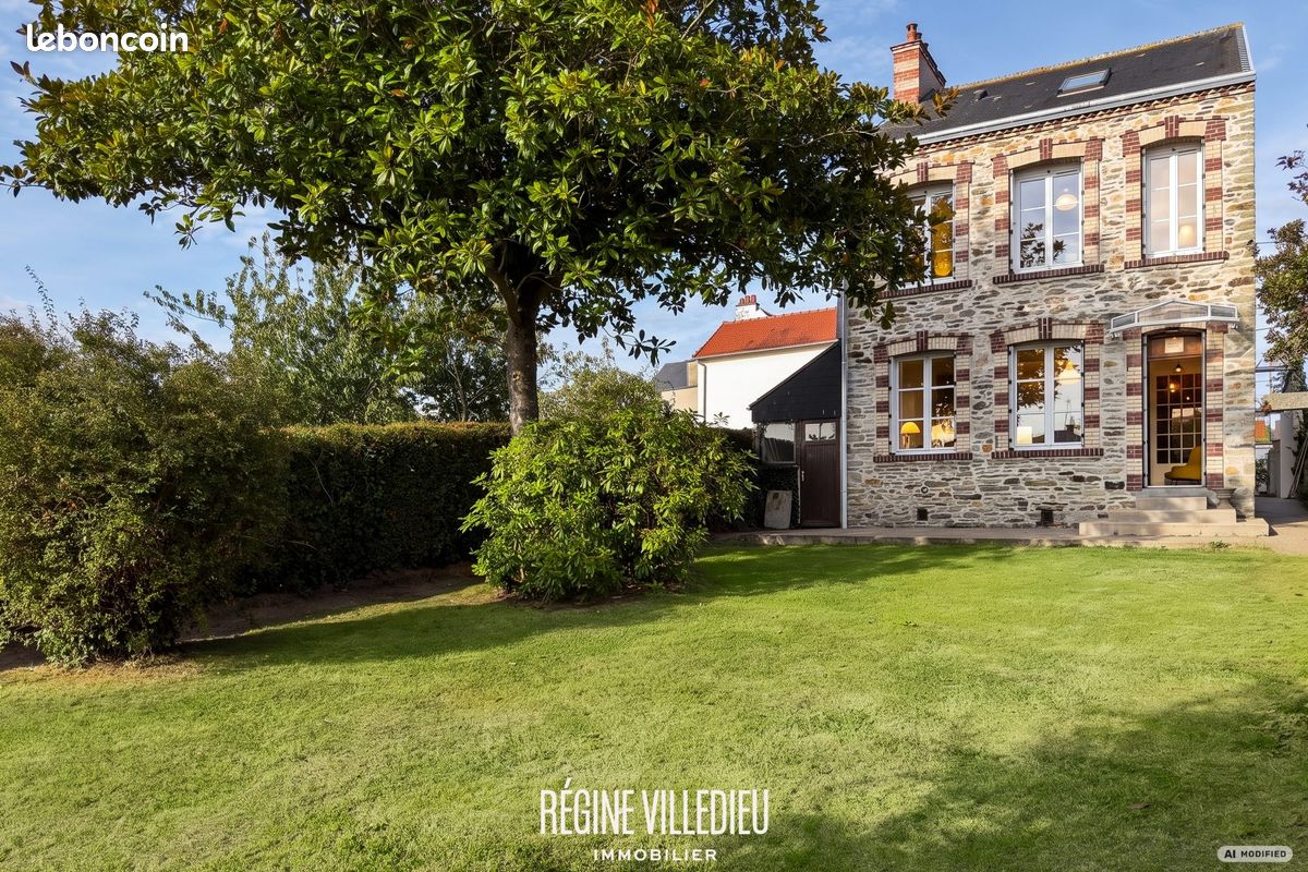 Maison 4 pièces 95 m² · à Cherbourg-en-Cotentin · 95 m² · 300 000 €