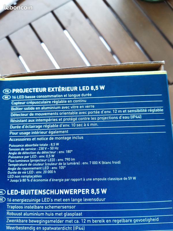 Projecteur extérieur LED (image 2)