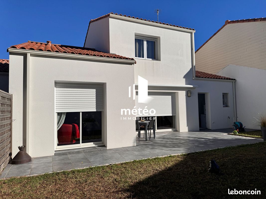 Maison 4 pièces 97 m² · à Les Sables-d'Olonne · 97 m² · 372 200 €