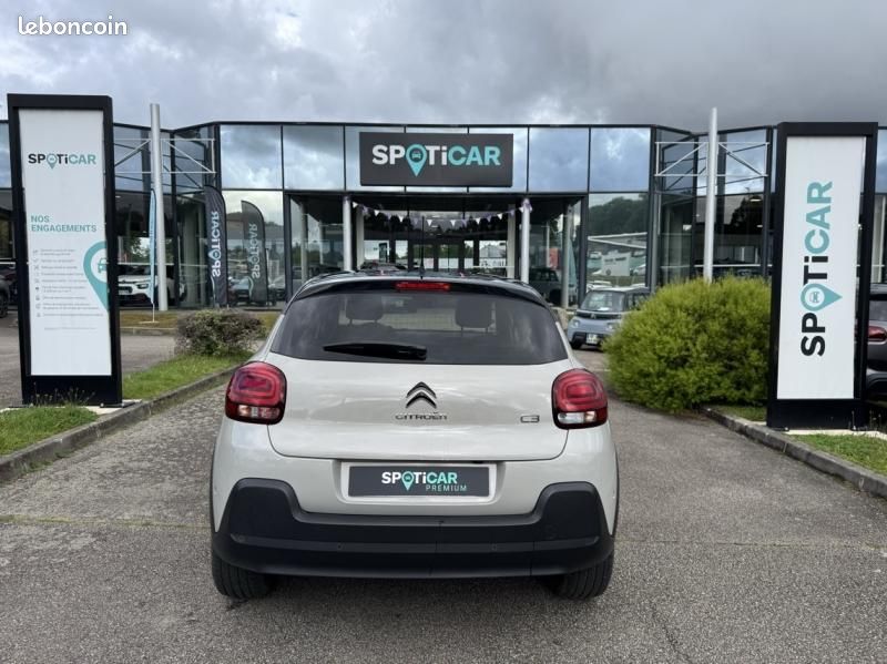 Citroen C3 1.2 PureTech 110 Saint James / GPS + CAMERA / GARANTIE 12 MOIS (image 4)