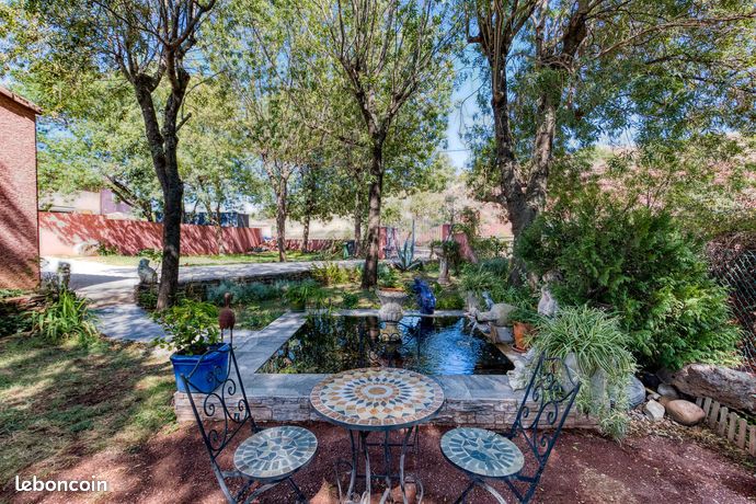 Villa plain pied + Maison mitoyenne 163 m2 Terrain 1100 m2 Piscine