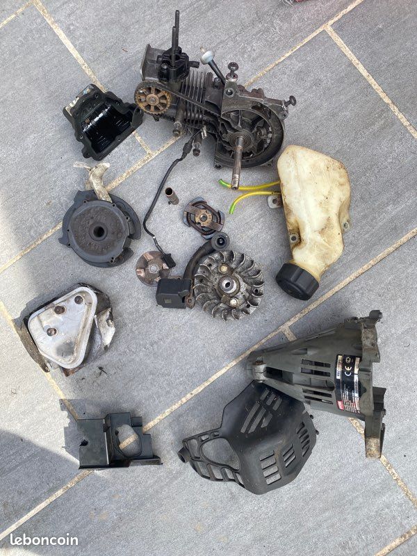 Pièce moteur débroussailleuse RYOBI RBC430SBS (image 1)