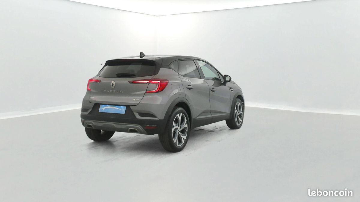 RENAULT Captur mild hybrid 140 R.S. Line (image 5)
