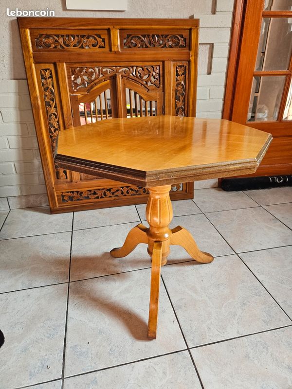 ​Guéridon octogonal en bois – Table d'appoint vintage (image 1)