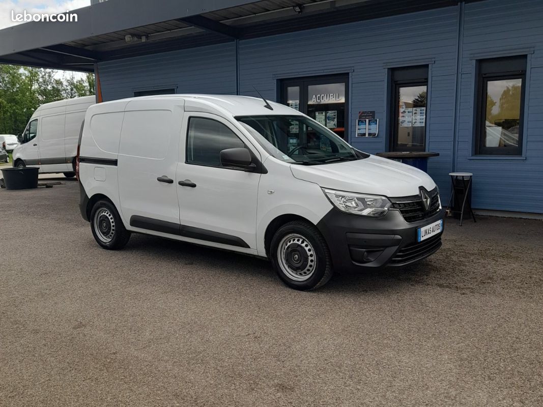 Renault express van tce 100 confort prix 6500 euros ht (image 1)