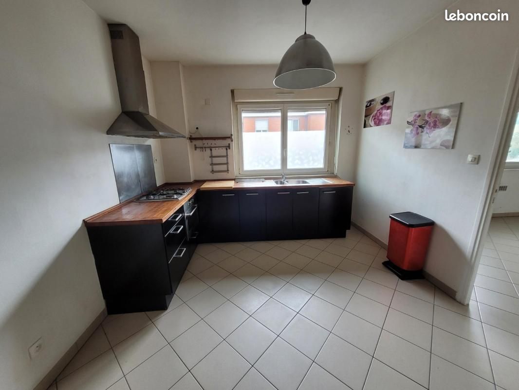 Appartement 2 pièces 68 m² · à Loos · 68 m² · 667 €/mois