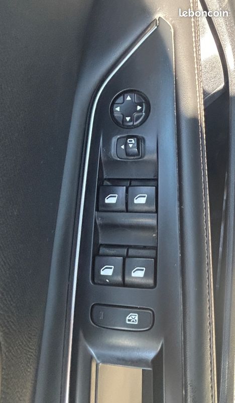 Peugeot 3008 generation-ii 2.0 bluehdi 180 gt bva- moteur changé/sieges cuir/to/ (image 15)