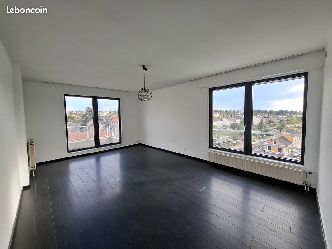 Appartement 2 pièces 60 m² · à Montceau-les-Mines · 60 m² · 600 €/mois