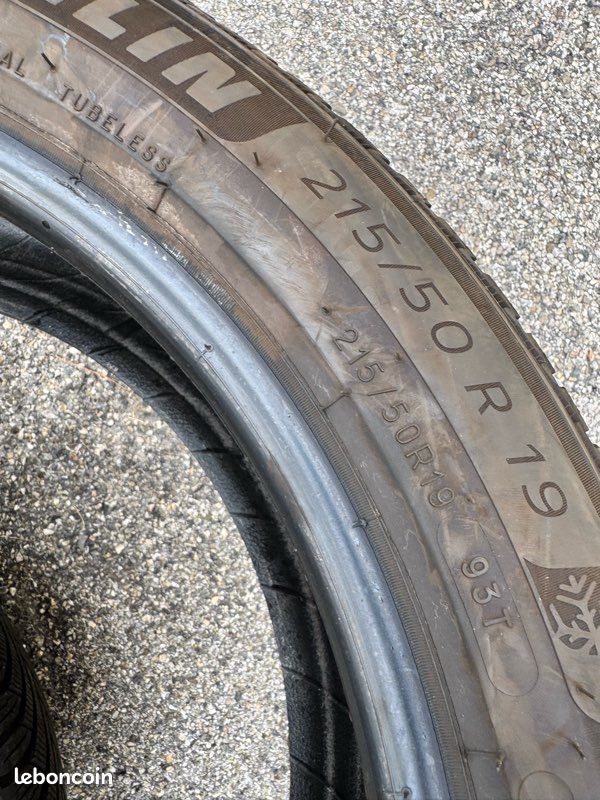 2 pneus 215-50-19 Michelin (image 3)