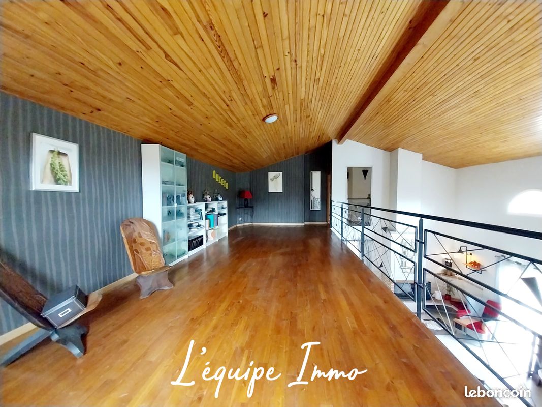 Maison 6 pièces 199 m² (image 17)