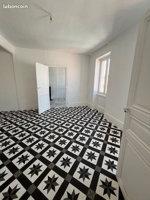 Appartement 2 pièces 56 m² · à Mâcon · 56 m² · 450 €/mois