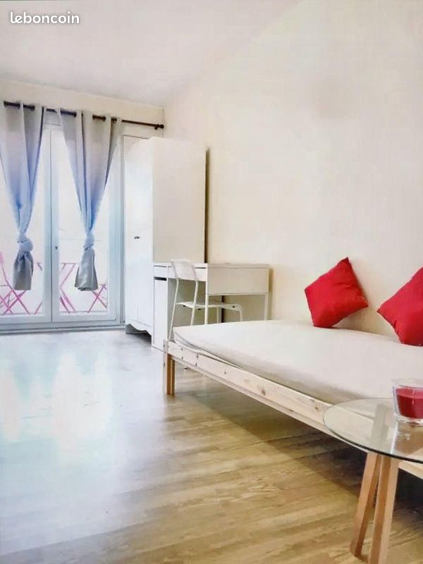 Appartement 5 pièces 90 m² · à Créteil · 90 m² · 485 €/mois