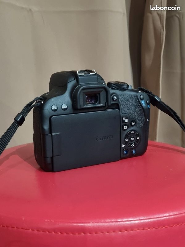 Prise Verticale Appareil Photo Poignée D'Alimentation DSTE Pour Canon EOS 800D, T7i, 77D - Double Batterie, Prise Verticale DSTE EOS 800D