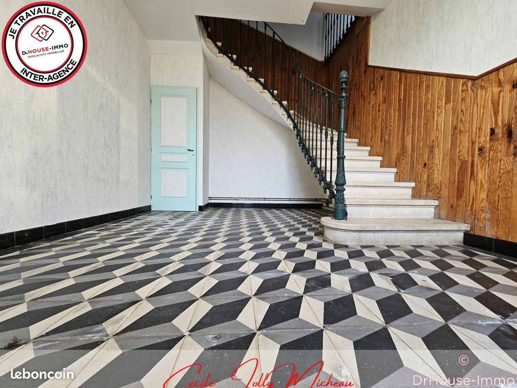 Maison 6 pièces 150 m² · à Laruscade · 150 m² · 221 000 €