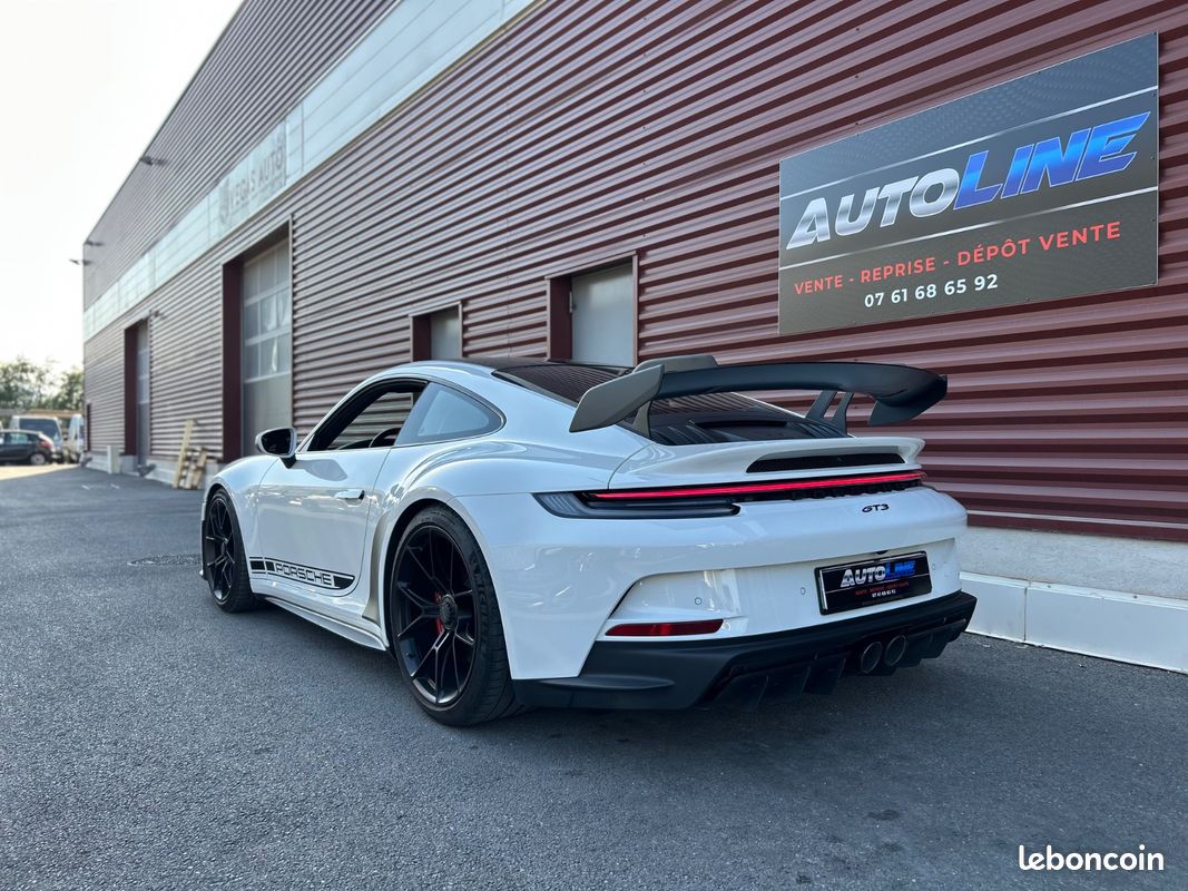 PORSCHE 911 GT3 4.0i 510cv- Boite manuelle-Lift-Chrono-Malus payé-Suivi complet Porsche-Garantie 12 mois (image 3)