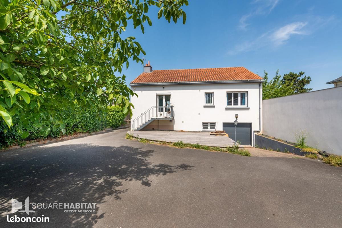 Maison 4 pièces 118 m² · à Vallet · 118 m² · 331 579 €