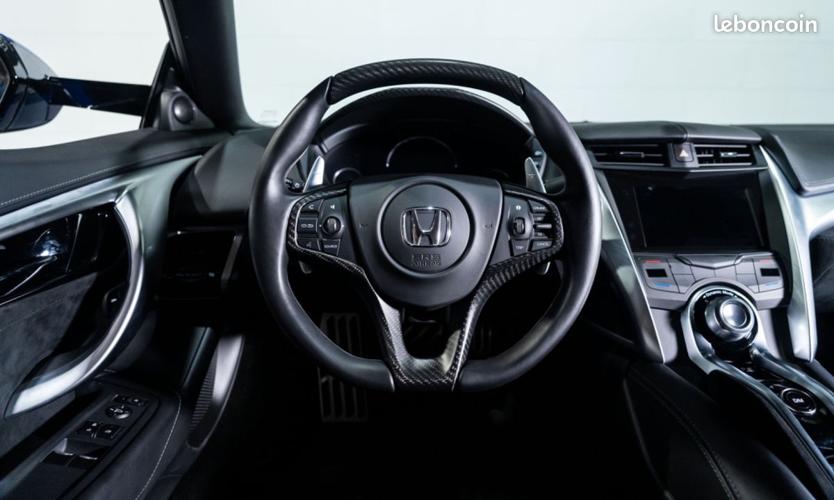 HONDA NSX V6 3.5 581 – IMMAT France / Nouvelle Bleu Pearl / Carbone / 1464E/Mois (image 20)