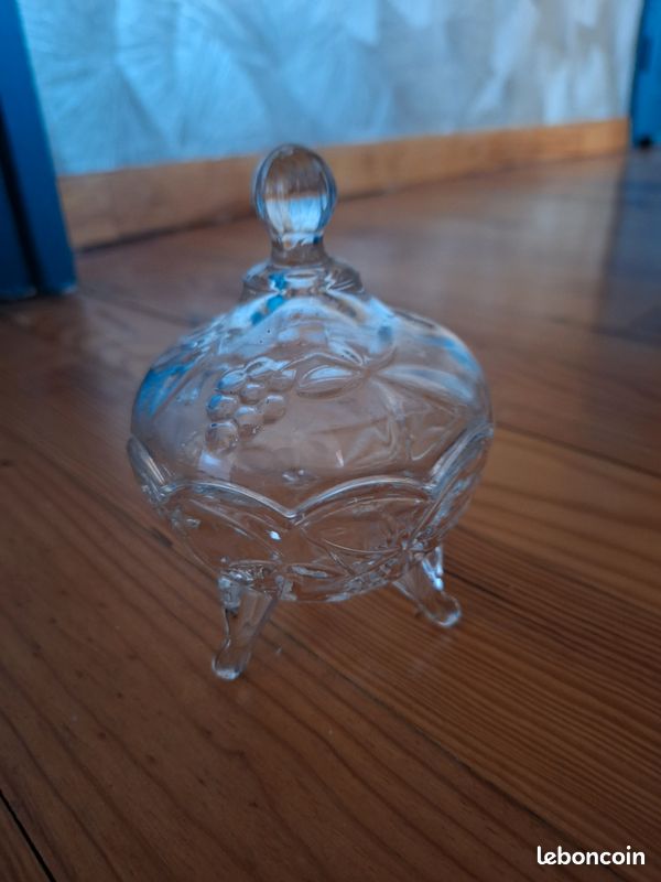 Bonbonnière (image 1)