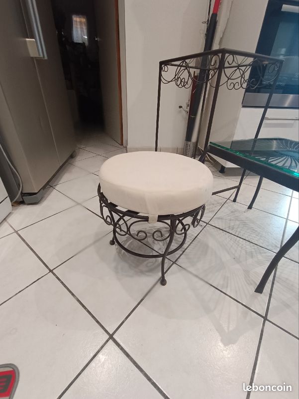 Table d'appoint (image 3)