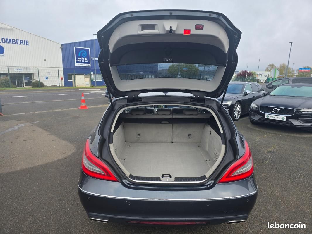Mercedes Classe CLS SHOOTING BRAKE 350 CDI BlueEfficiency A (image 8)