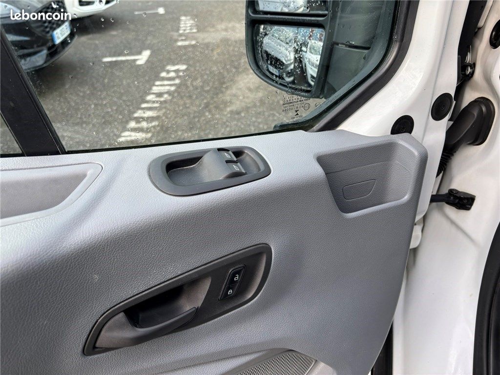 Ford Transit VIII FOURGON T310 L3H2 2.0 TDCI 130 TREND BUSINESS (image 11)