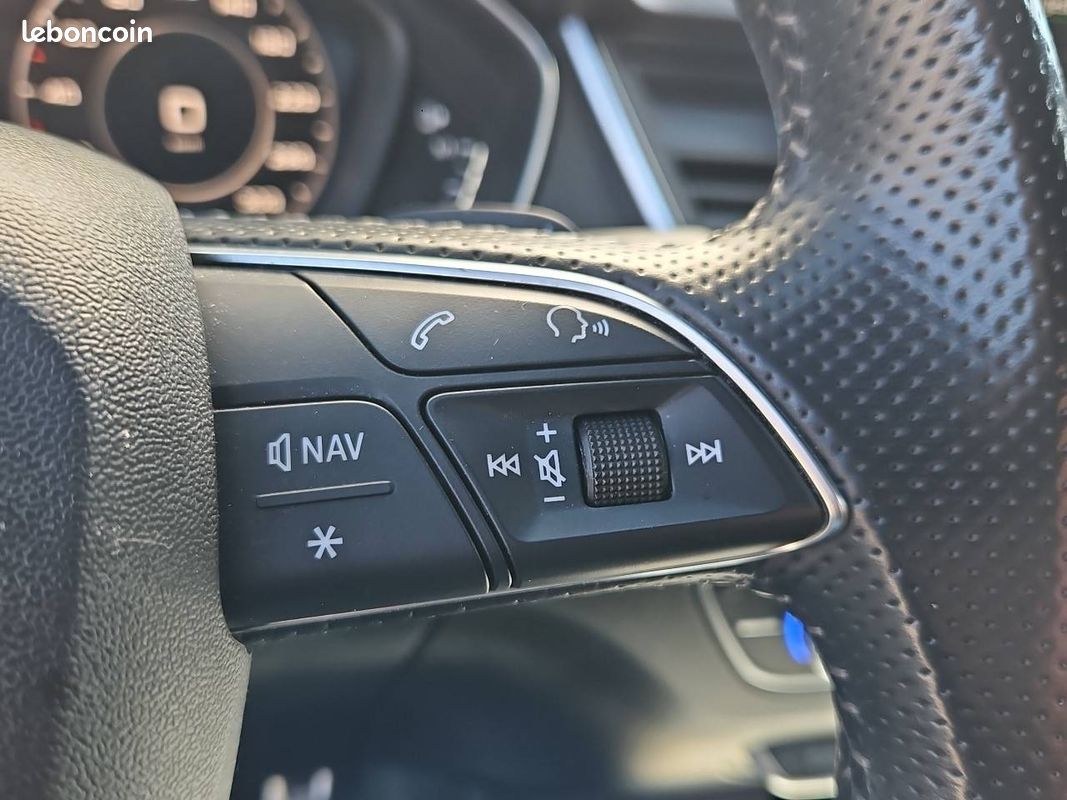 AUDI Q5 35 TDI 163 S tronic 7 S line (image 22)