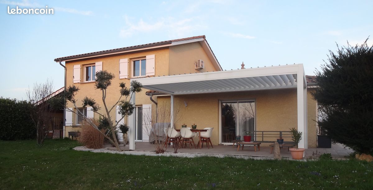 Maison 5 pièces 136 m² · à Toussieu · 136 m² · 499 000 €