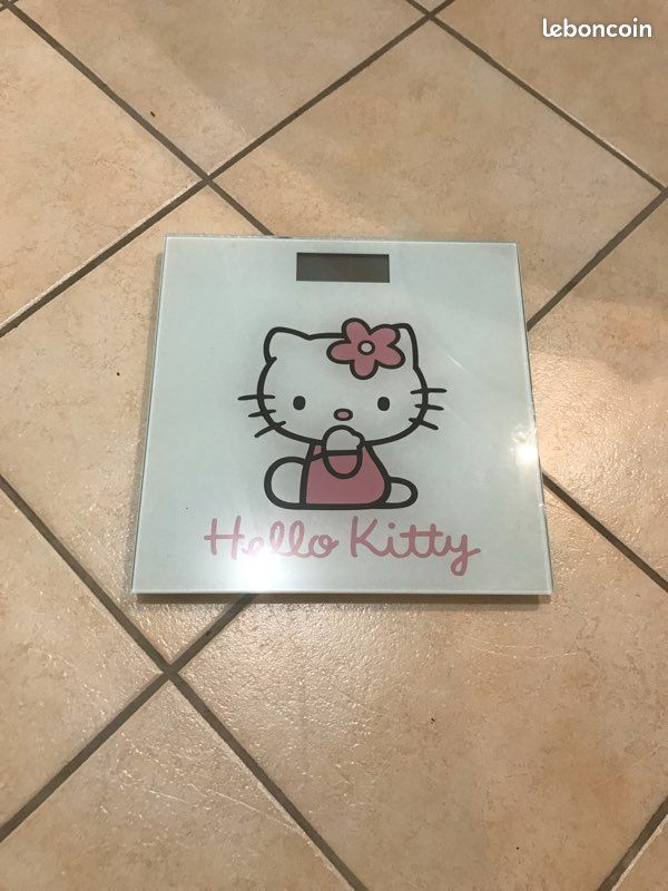Pèse personne hello kitty (image 1)