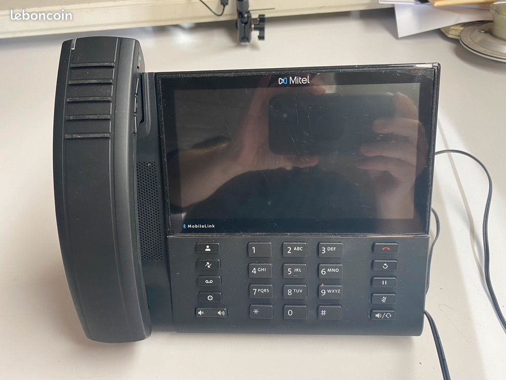 Standard IP - Mitel 6940 (image 1)