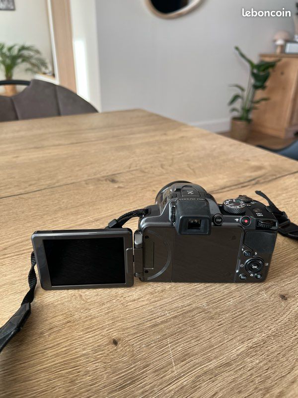 Appareil photo NIKON Coolpix P520 Photo, audio vidéo