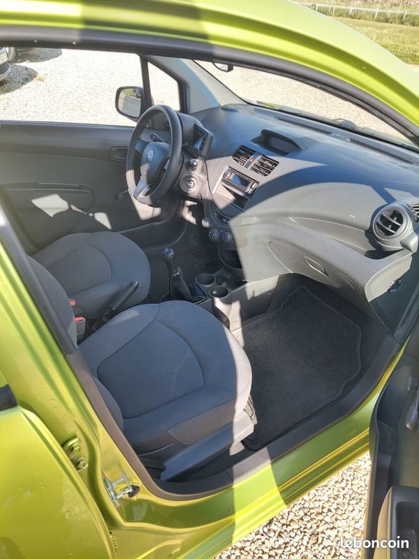 Chevrolet Spark 1.0 16v 5p (image 8)