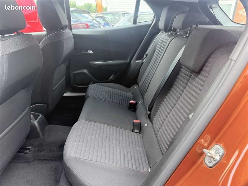 Peugeot 2008 1.5 HDI 110 Active Business (image 10)