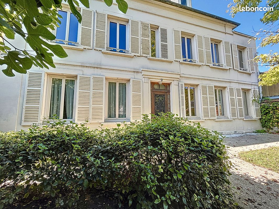 Maison 8 pièces 230 m² · à Vernon · 230 m² · 499 000 €