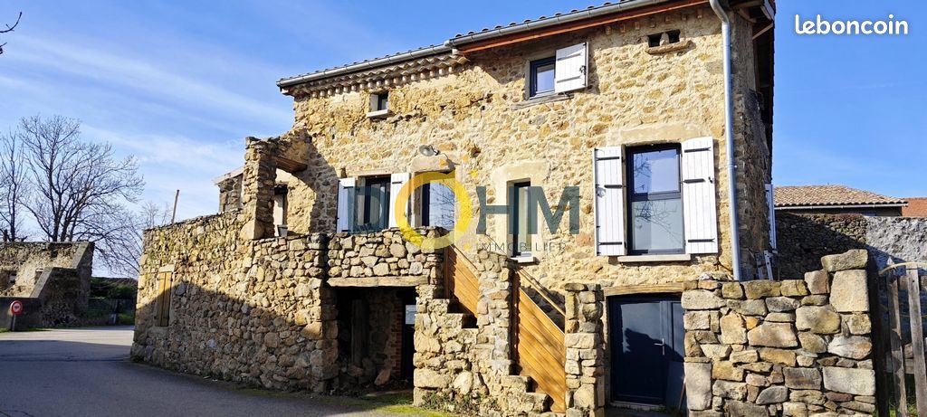 Maison 5 pièces 104 m² · à Sécheras · 104 m² · 194 500 €