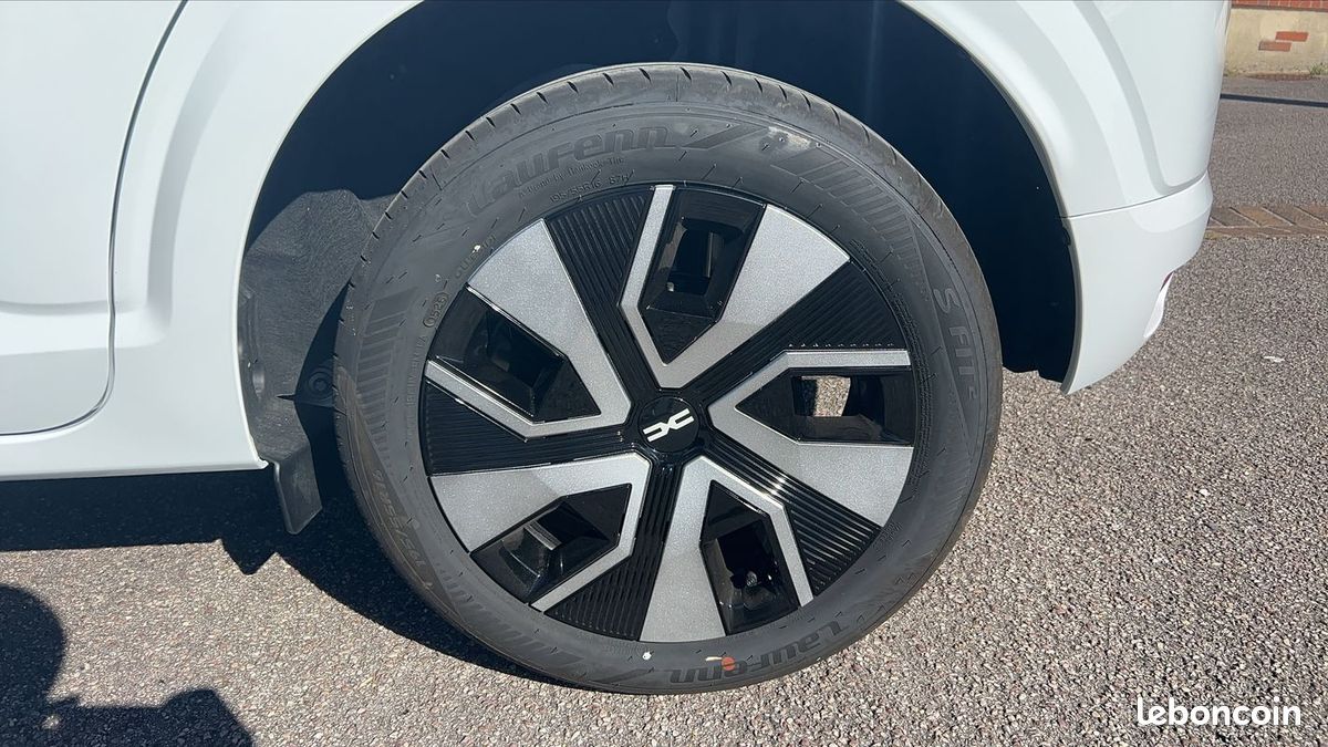 Dacia Sandero 1.0 TCe 100 Expression (image 19)