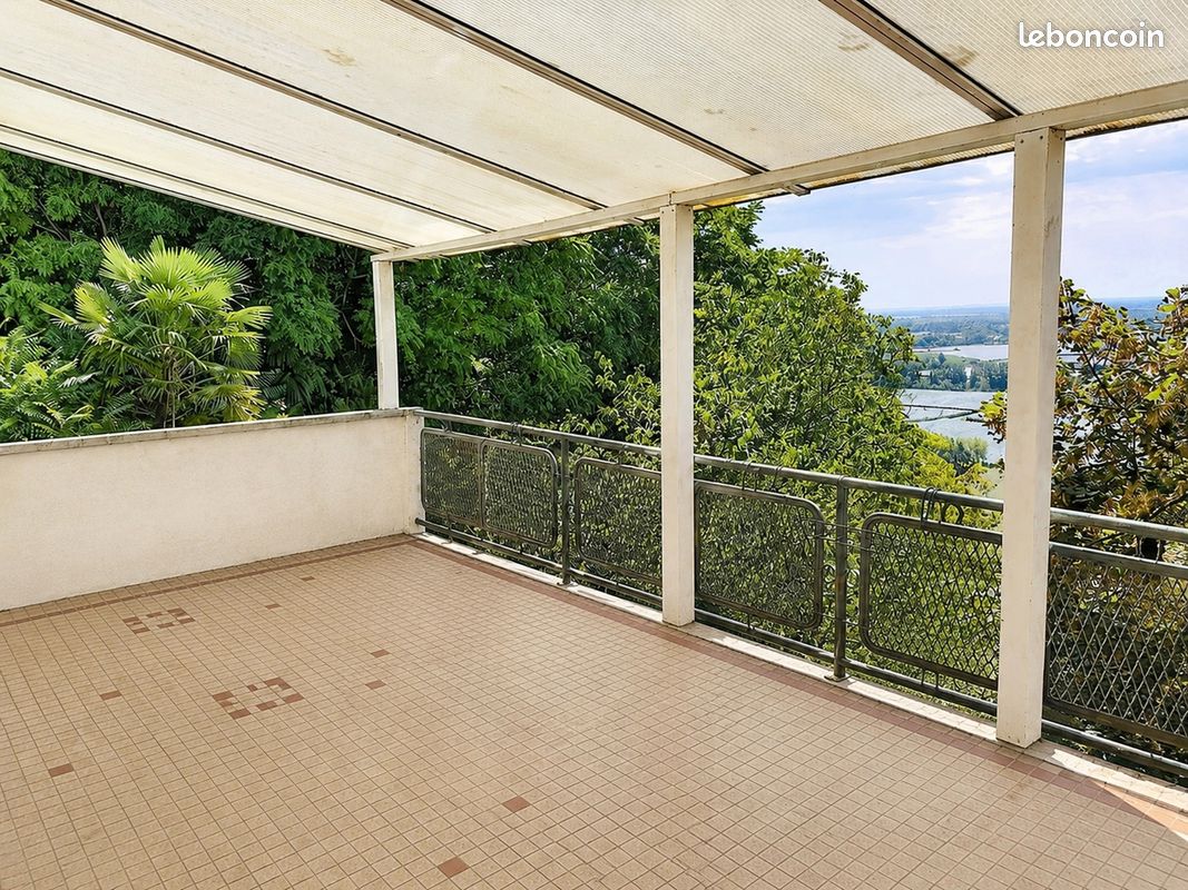 Maison 5 pièces 138 m² · à Lafrançaise · 138 m² · 150 000 €