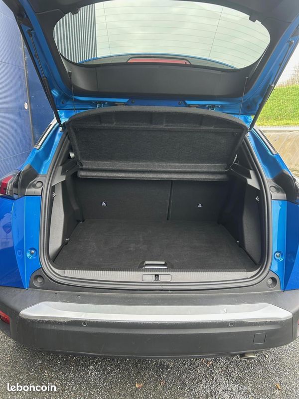Peugeot 2008 (2) BLUEHDI 130 EAT8 ALLURE PACK (image 20)