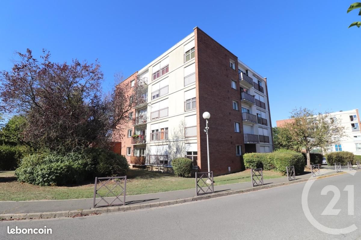 Appartement 4 pièces 73 m² · à Écouen · 73 m² · 175 000 €