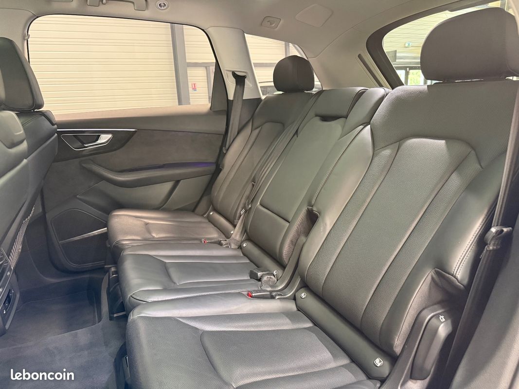 AUDI Q7 55 TFSI e 380 Tiptronic 8 Quattro Avus Extended - SUIVI AUDI - TOIT OUVRANT - BO - CAM 360 - CHAUFFA (image 19)