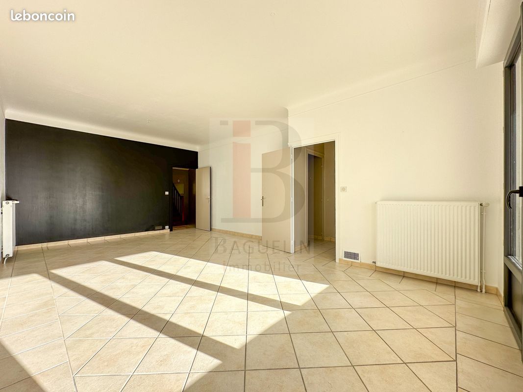 Maison 4 pièces 103 m² - Fouras 17450 (image principale 1)