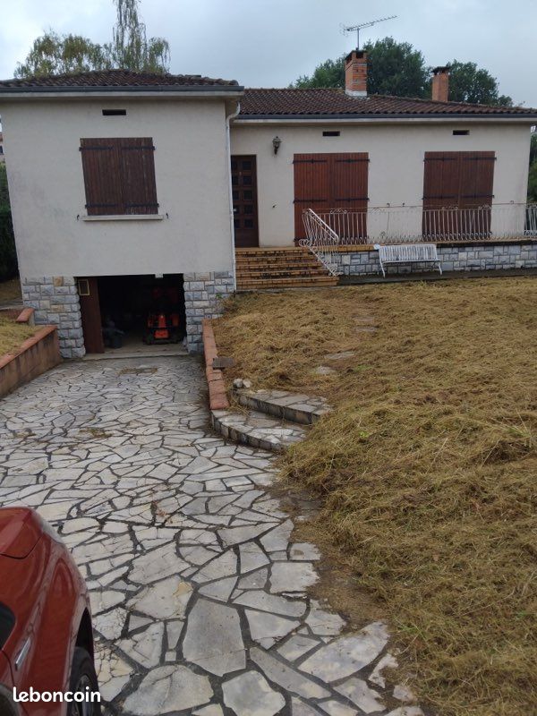 Maison 5 pièces 110 m² · à Saint-Juéry · 110 m² · 160 000 €