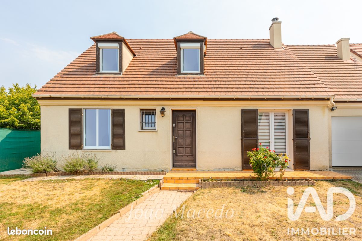 Maison 6 pièces 124 m² · à Marines · 124 m² · 385 000 €